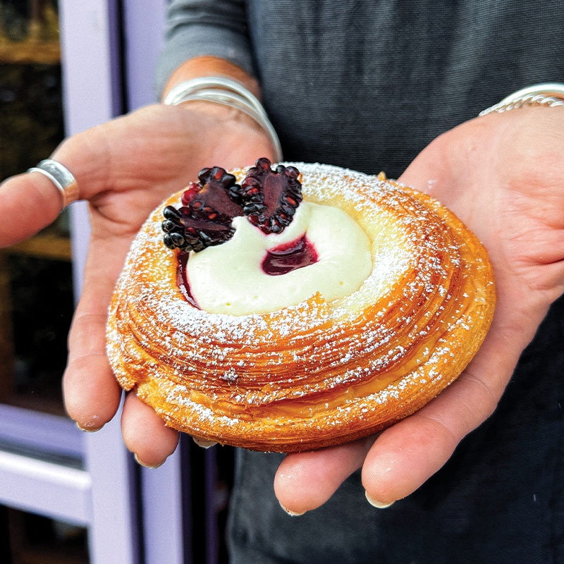 Blackberry & White Chocolate Danish